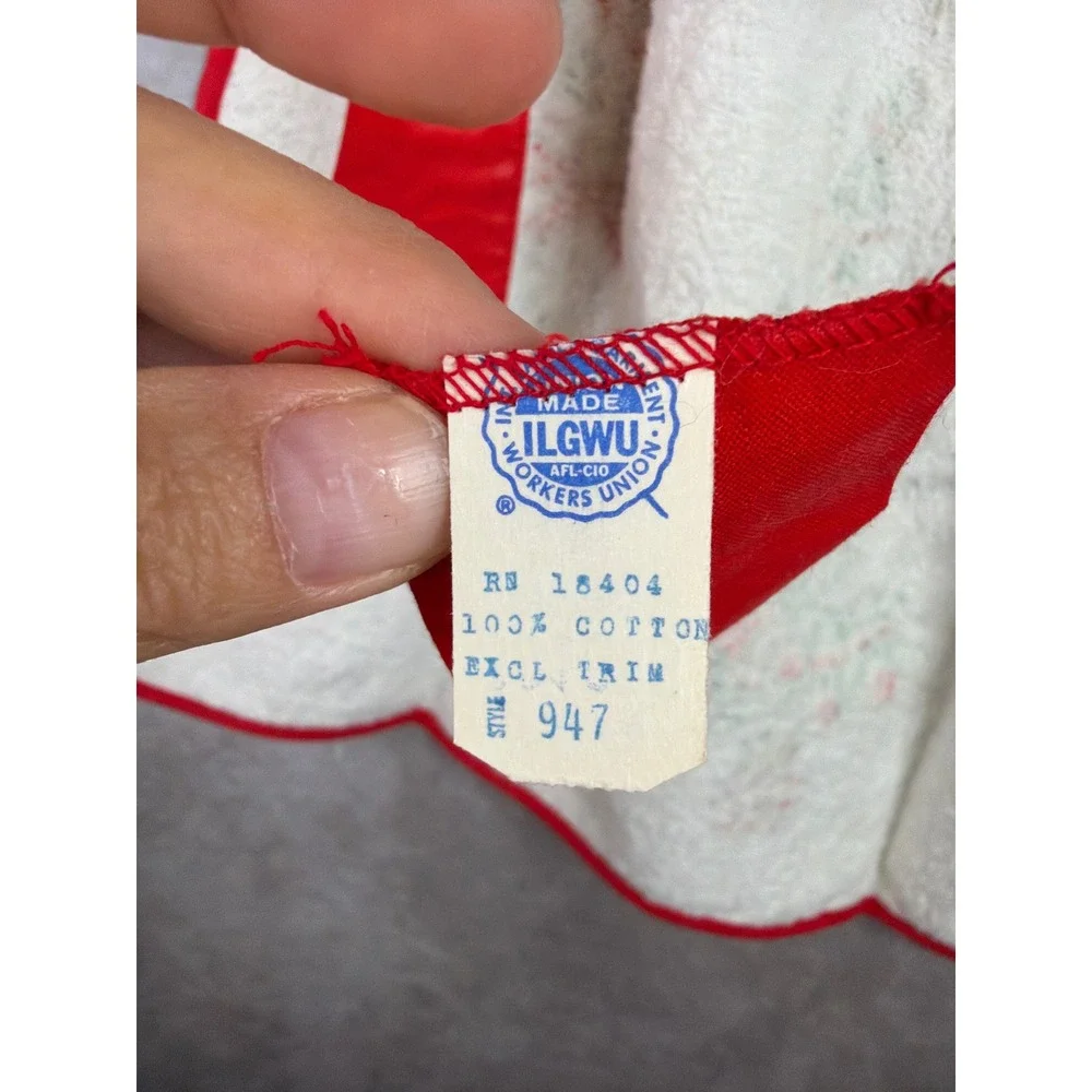 ILGWU Vintage 70s Christmas Half Apron Womens OS White Red Reindeer Terry Cloth